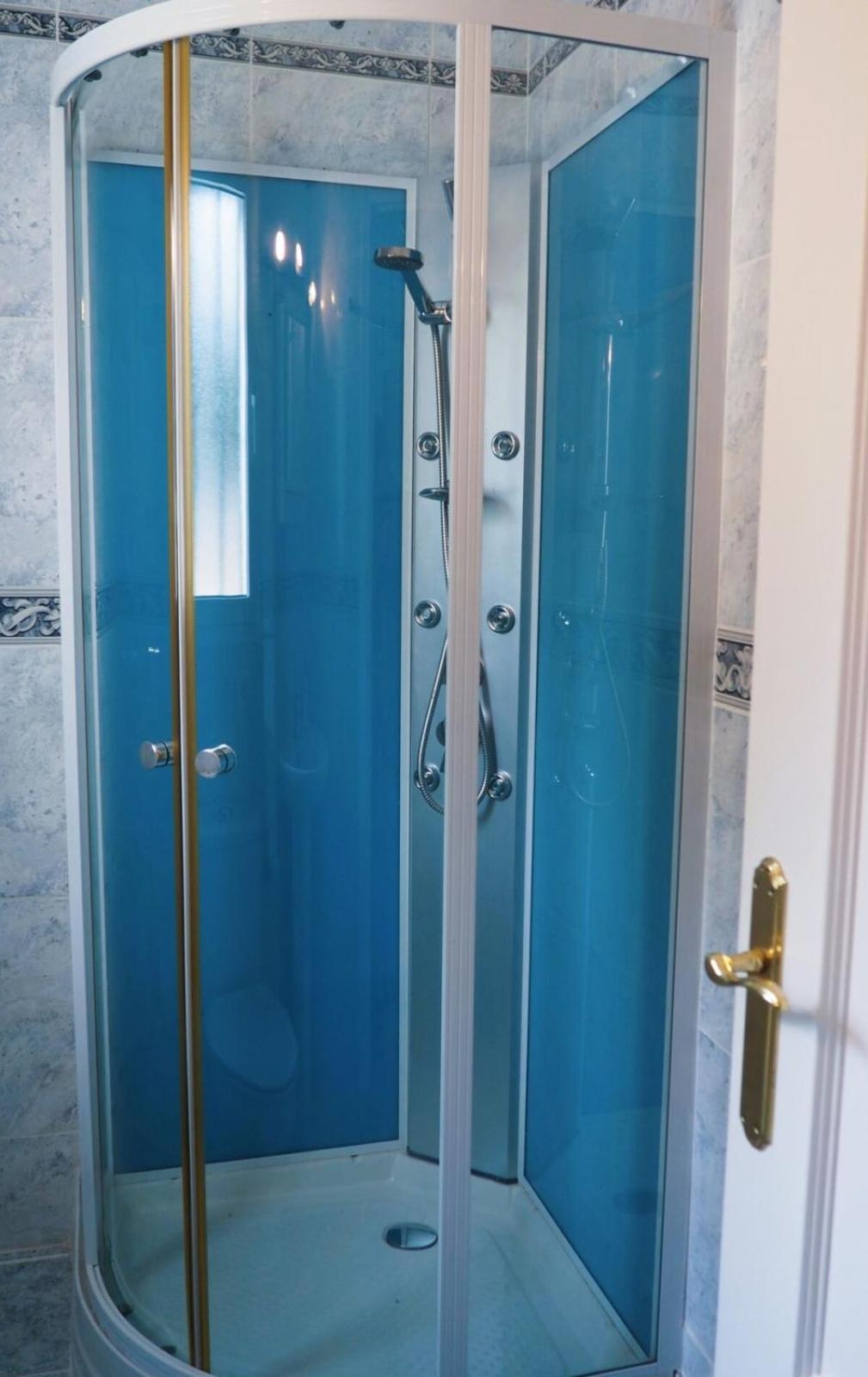 Stylish Villa Private Pool Ideal For Large Family 内尔哈 外观 照片