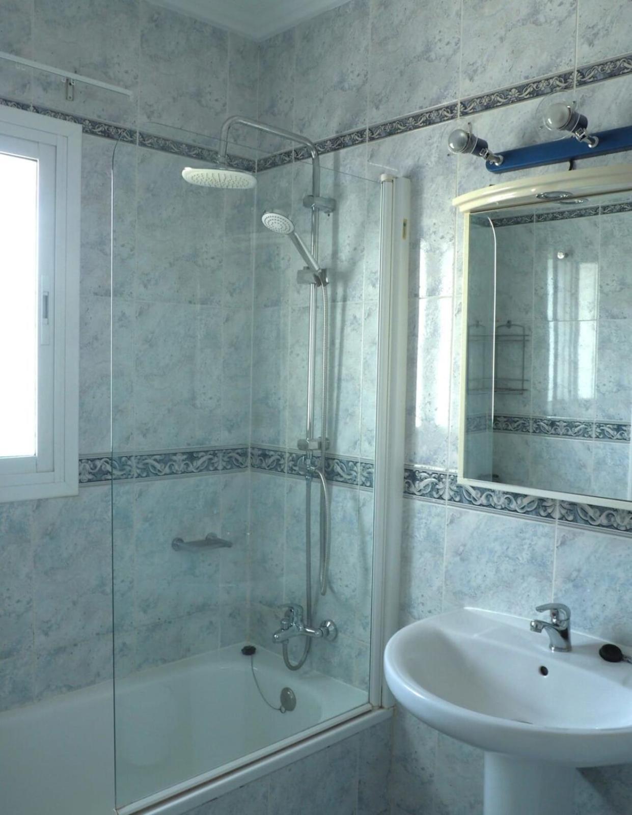 Stylish Villa Private Pool Ideal For Large Family 内尔哈 外观 照片