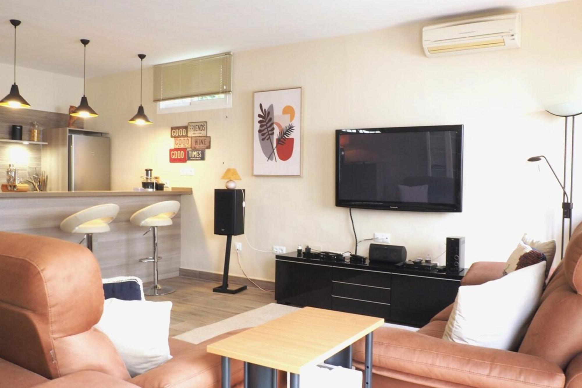 Stylish Villa Private Pool Ideal For Large Family 内尔哈 外观 照片